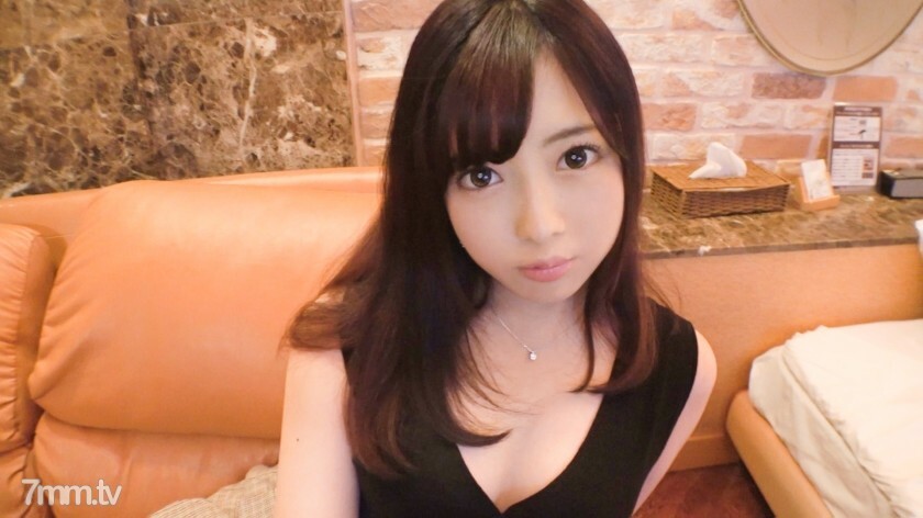 SIRO-3958 【第一枪】【皮肤黏黏的活跃JD】【20岁真的感觉..】发育中的可爱活跃JD被粉红色弄湿，感觉很认真。网上AV应用→AV体验拍摄1169}