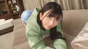 SIRO-4873 【娃娃脸x剃光最低】我不自慰是因为我寂寞，但我是一个19岁的职业学生，对顽皮的东西暗自感兴趣。}