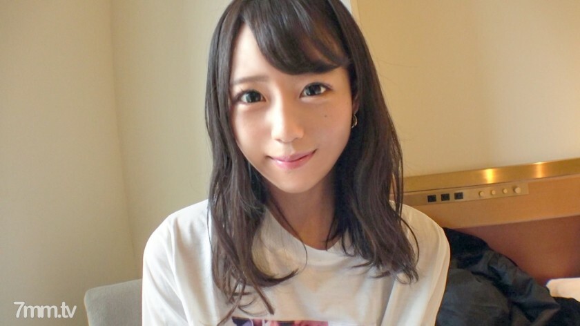 SIRO-4041 【第一枪】【修长美人】【扭曲漂亮的小脸..】身材纤细的游泳教练。兴奋得足以在我的裤子上留下污渍，我觉得这是一段时间以来的第一次性交。网上AV应用→AV体验拍摄1145}