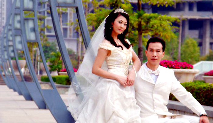 [周公门]莫菁柳州艳照门}