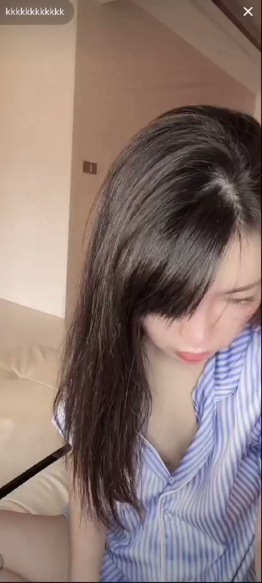 抖音主播走光露点}