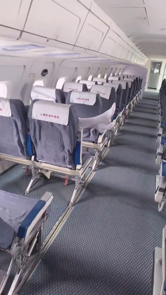 飞机玩具自慰视频}