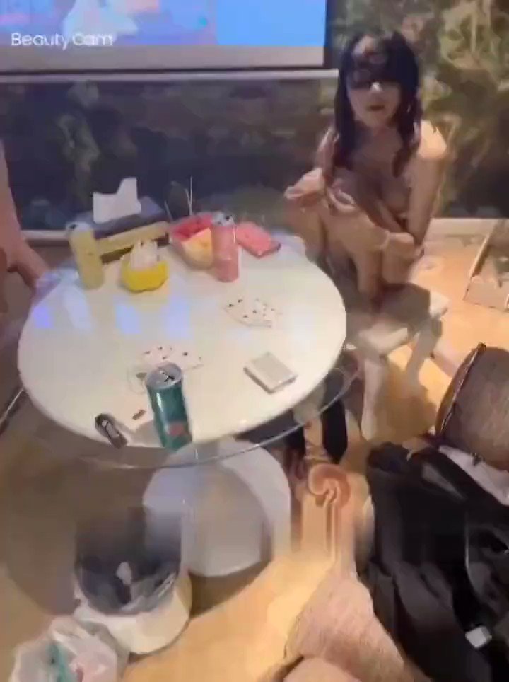 这点老公在旁边看的很刺激的呀}