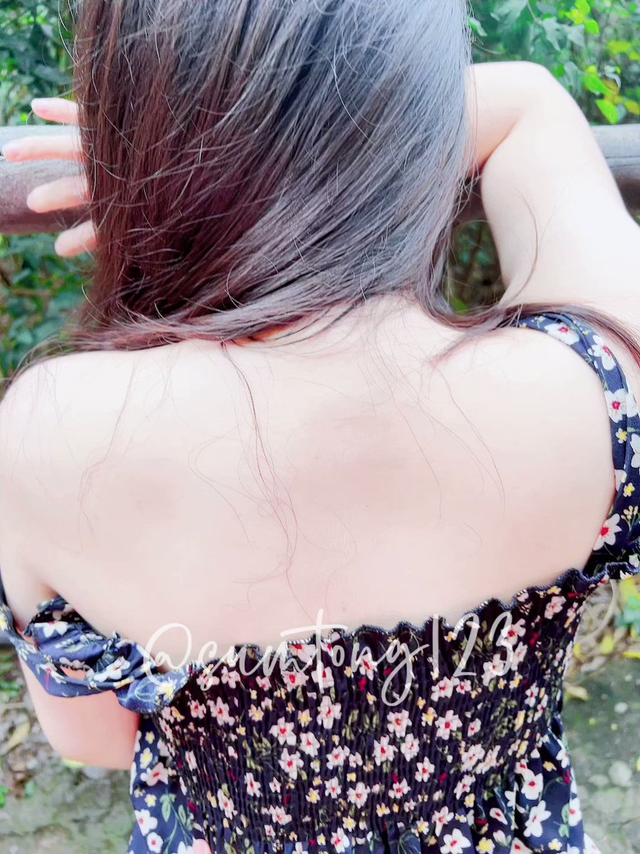 小碎花裙战衣从来不会让你们失望哦??}